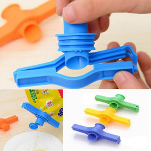 PremiumAV PremiumAV 4 Pc Food Sealing Clip used in all kinds of places including household and official, especially for sealing packed food and stuff. –  