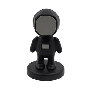 Cartoon Astronaut Magnetic Mobile Phone Holder – 360° Rotating Car Mount (1 Pc)