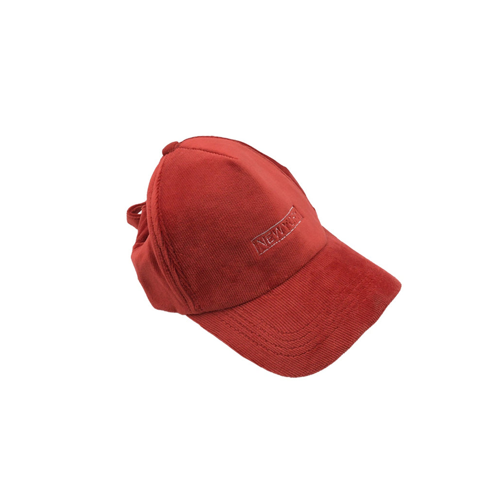 PremiumAV PremiumAV Women Desinger Winter Soft Warm Snow Proof Pom Pom Cap –  