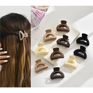 PremiumAV Plastic Small Hair Clips for Girls Kids Hair Accessories (3 Pcs Set / Mix Color & Design)  - PremiumAV