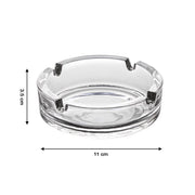 The classic design of this crystal glass ashtray adds sophistication.