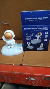 PremiumAV Mobile Holder Astronaut Phone Stand Planet Creative Fun 3D Design (1 Pc / Mix Design) - PremiumAV