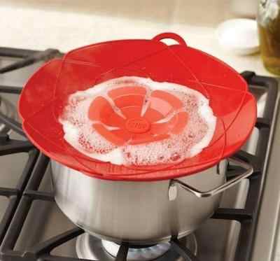 PremiumAV PremiumAV Multifunctional Silicone Lid Cover for Pots and Pans –  