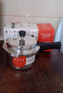 PremiumAV Aluminium Rays Pearl Pressure Cookers With Outer Lid (2.5 Litres / 5-Year warranty) - PremiumAV