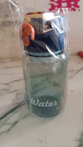 Blue Plastic Leak-Proof Flip Cap & Safty Lock Water Bottle (600ml Approx / 1 Pc)